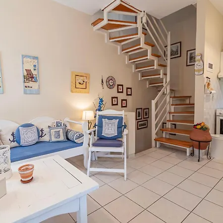 Holiday home Azure House